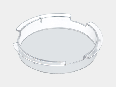 嵌入皿側(cè)面有三個(gè)開(kāi)窗設(shè)計(jì)，方便實(shí)驗(yàn)時(shí)拿取和培養(yǎng)環(huán)境的氣體交換，也可用于標(biāo)準(zhǔn)移液器加/取液