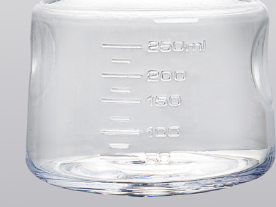 良好的透明度，刻度清晰，便于觀察容量