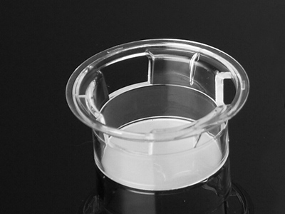 聚碳酸酯（PC）膜具有更強的細胞粘附性，孔密度更高，能完成更多跨膜物質(zhì)交換